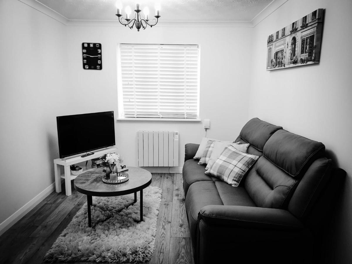 Luxury 1 Bed Close To Town Centre With Free Parking Southend-on-Sea Luaran gambar